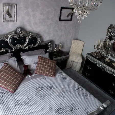 شقة Katerina's كارداميلي