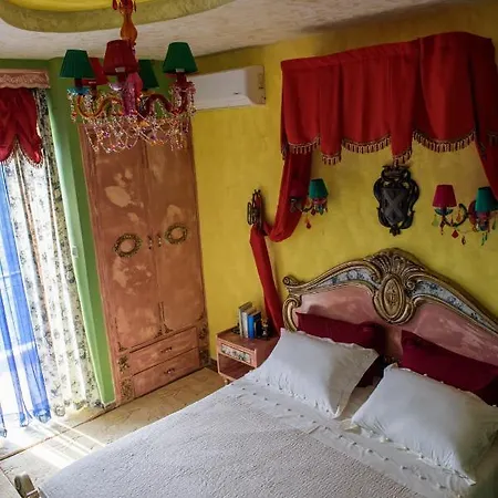 Katerina's * Кардамили