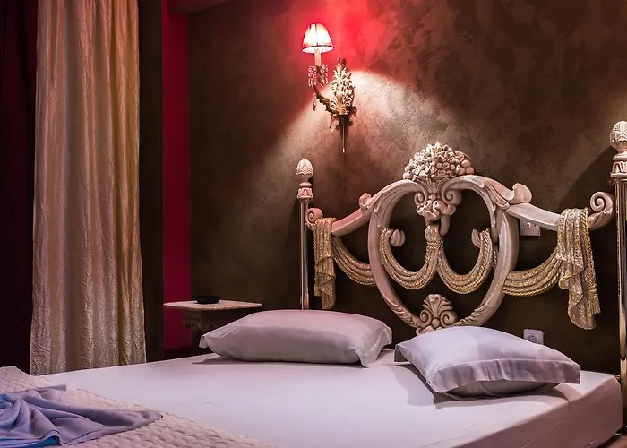 Katerina's * كارداميلي