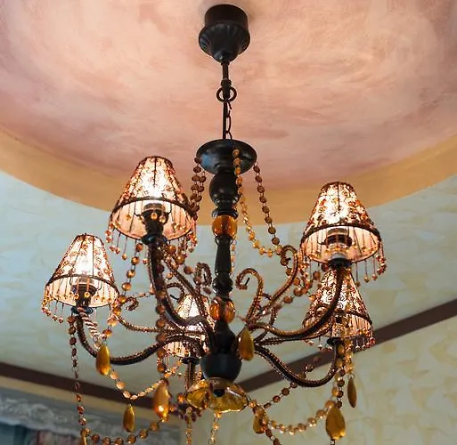 Katerina's كارداميلي